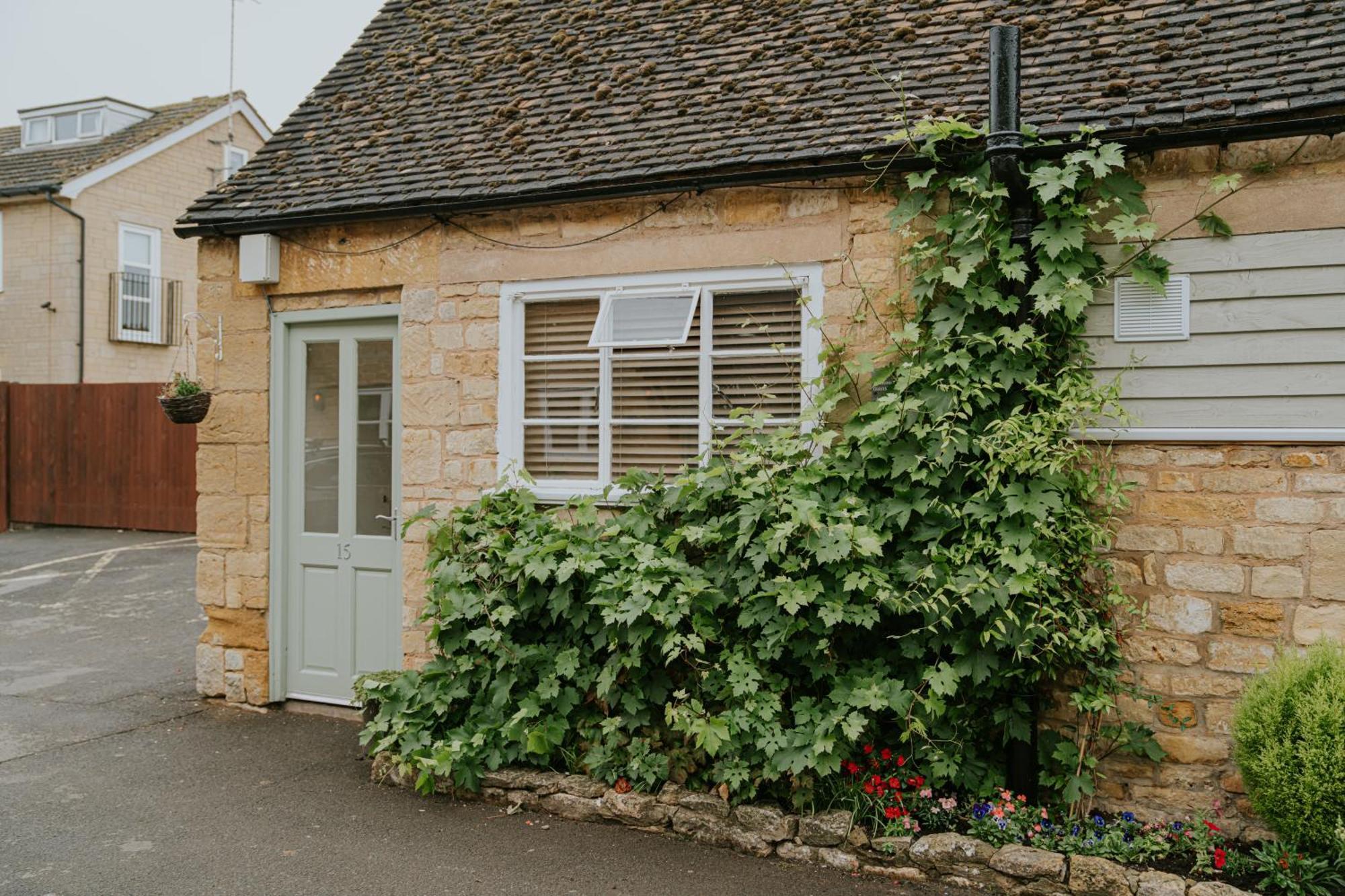 Redesdale Arms Hotel Moreton-in-Marsh Exterior foto